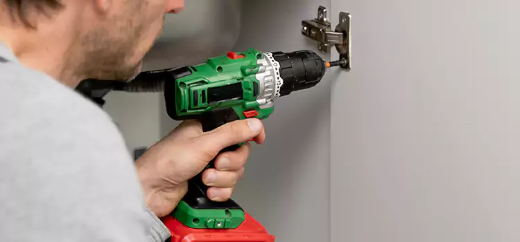 Commercial Door Hinge Repair Wright