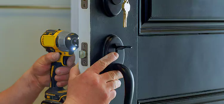Commercial Door Lock Installation Wright