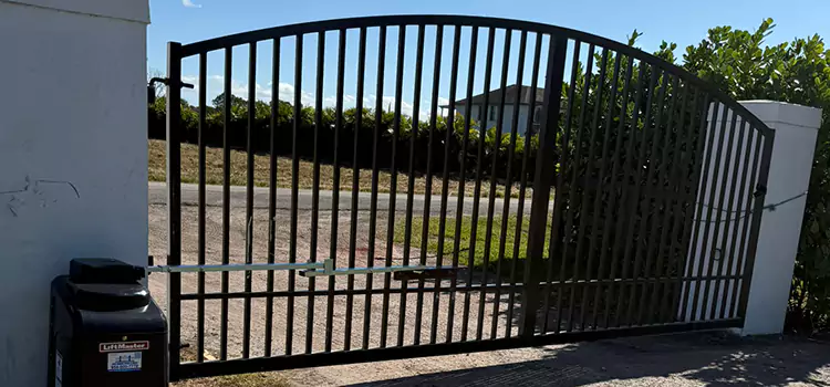 Driveway Fence Repair Wright